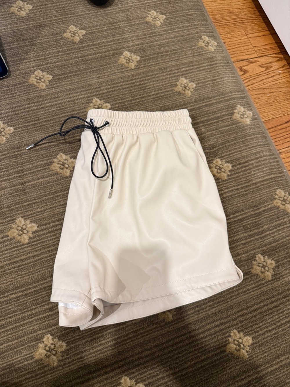 Audrey 3+1 High-Waist Cream Faux-Leather Shorts with Black Drawcord